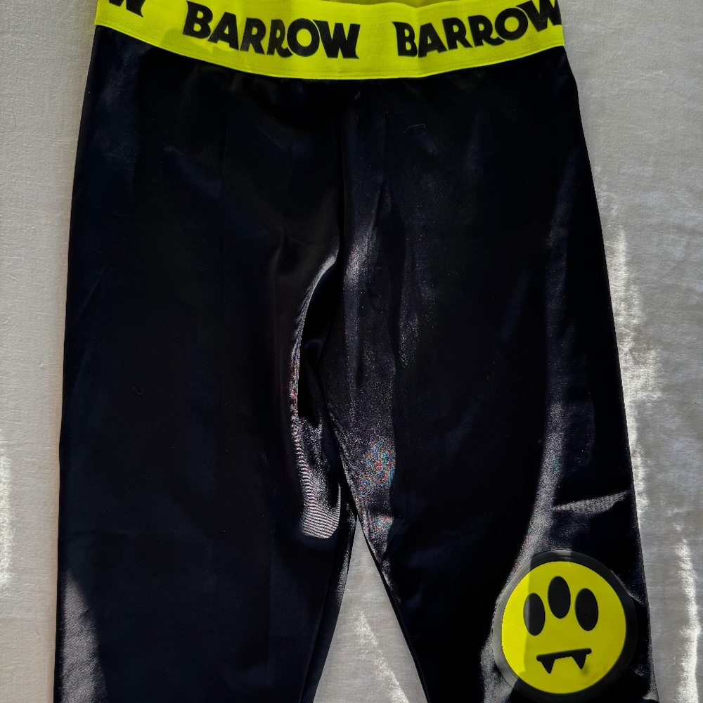 BARROW Bike Shorts NWT Size L